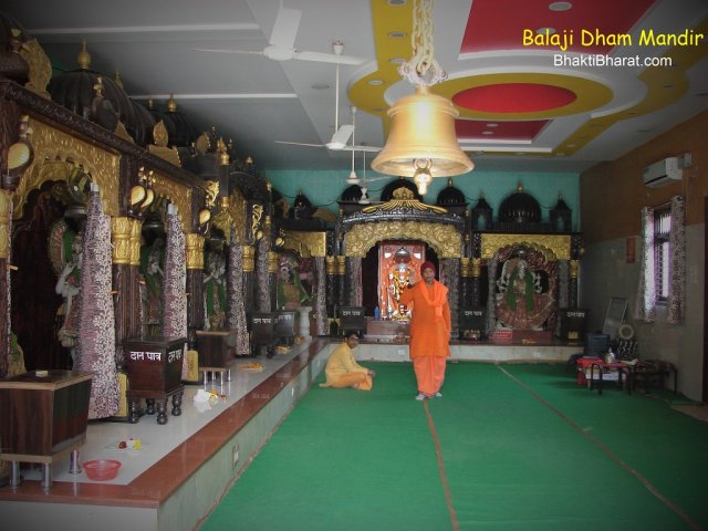 Panditji in Satsang Hall