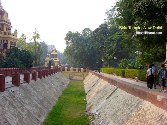 Seational water cannel between temple and garden Seational water cannel between temple and garden