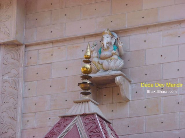 Pratham Shri Ganesha is established at the very first main entry of the temple. HE is the lord of shubh and happiness. Pratham Shri Ganesha is established at the very first main entry of the temple. HE is the lord of shubh and happiness.