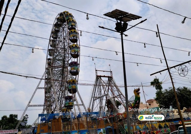 Mela: Jhula Mela: Jhula