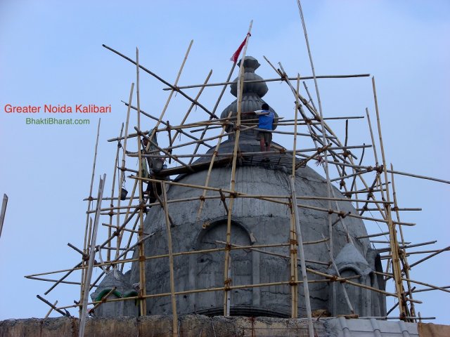 मंदिर का प्रमुख शिखर मंदिर का प्रमुख शिखर