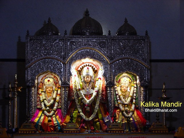 Main Pratima, Maa Laxmi, Maa Kali, Maa Sarswati