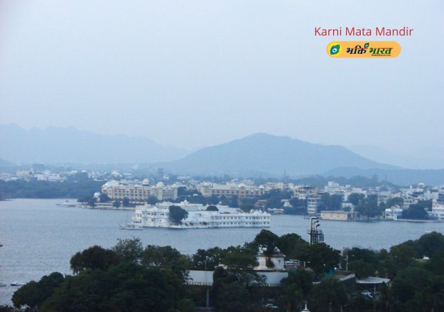 Lake Pichola View With Taj Lake Pichola View With Taj