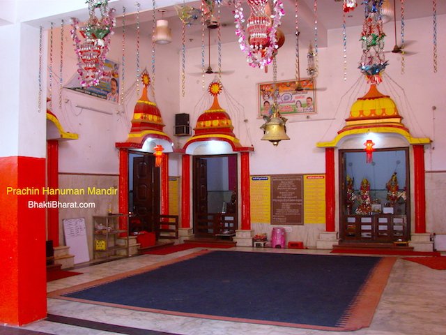 Full Inner View of The Temple with Main Puja Sthal Full Inner View of The Temple with Main Puja Sthal