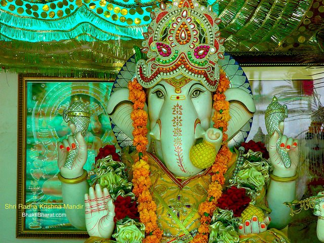 श्री राधा कृष्ण मंदिर