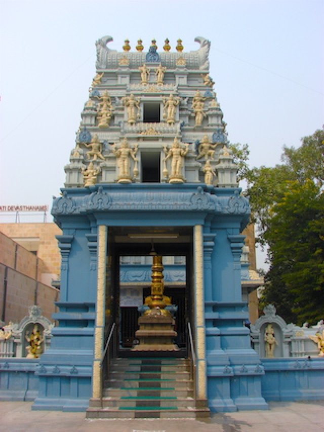 A full view with different angle