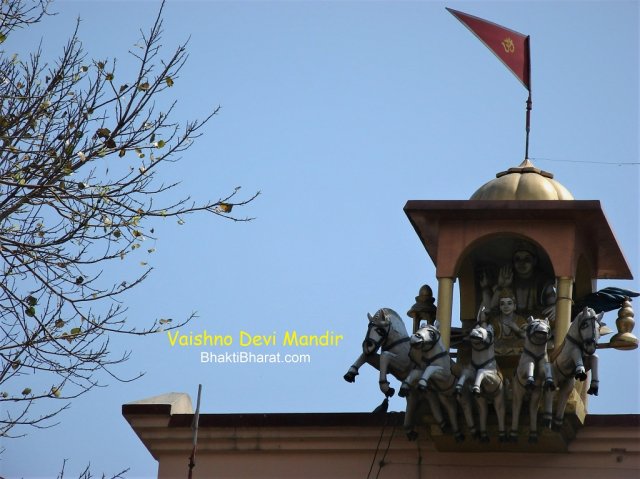 Dual presence of Shri Surya Dev with five white horses on the top of the temple. He spread the positive energy to all devotee who visited in temple. Dual presence of Shri Surya Dev with five white horses on the top of the temple. He spread the positive energy to all devotee who visited in temple.