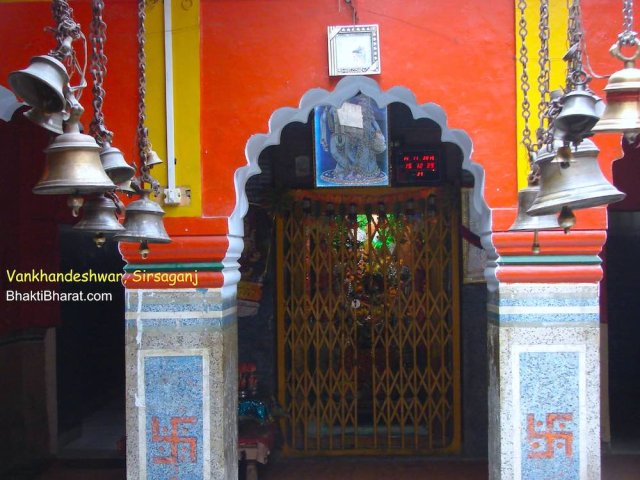 Shri Radha Krishna Dham, Garbh Grahv Shri Radha Krishna Dham, Garbh Grahv